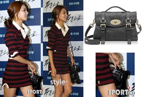 Soo Young - SNSD cùng chiếc túi Mulberry Alexa Black Soft Buffalo