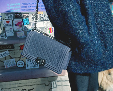 Túi Chanel Boy với thiết kế chất liệu da mềm mại